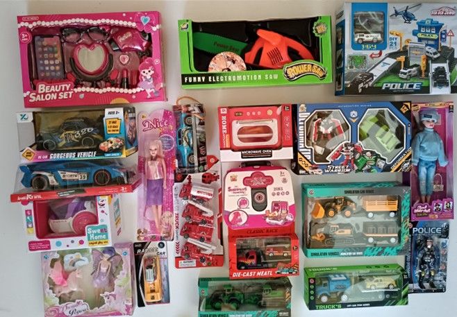 Kartonos gyerekjáték mix 800 Ft (kb 2 Euro) / darab áron kaphatók! Karton kód: 101 ELFOGYOTT ! Kartonos gyerekjáték mix 800 Ft (kb 2 Euro) / darab áron kaphatók! Karton kód: 101 ELFOGYOTT !